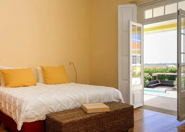 佩德拉诺布雷之家酒店 5*