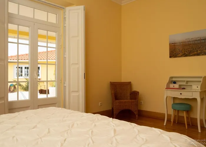 住宿加早餐酒店 佩德拉诺布雷之家酒店 Nadadouro