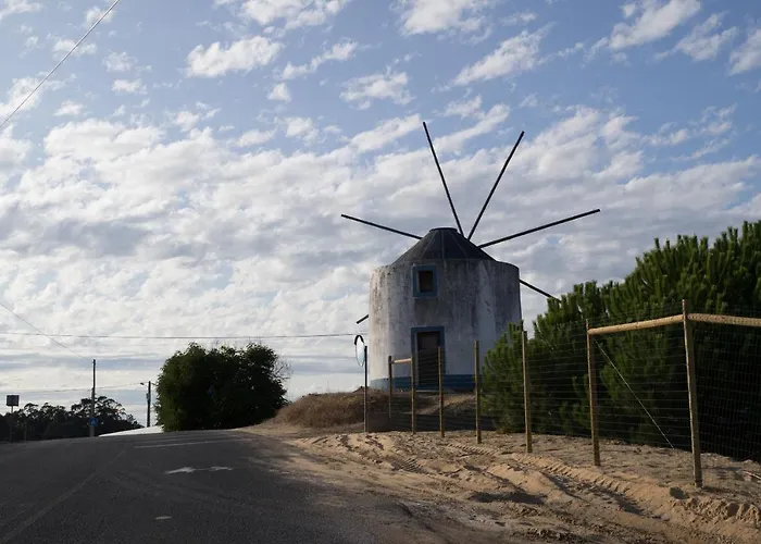 佩德拉诺布雷之家酒店 5* Nadadouro