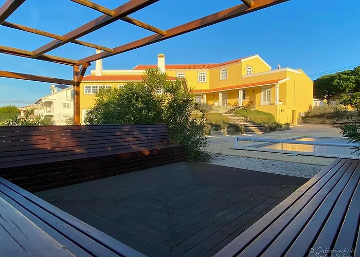 佩德拉诺布雷之家酒店 5*